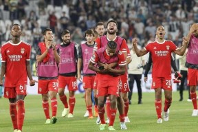 九游体育官网风云突变那不勒斯今晚单刀错失，葡超版图或变，目标明确，医务组通报恢复的简单介绍